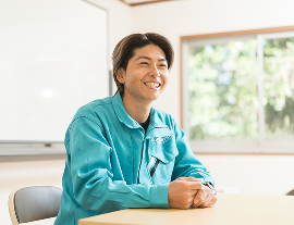 担当社員のプロフィール写真